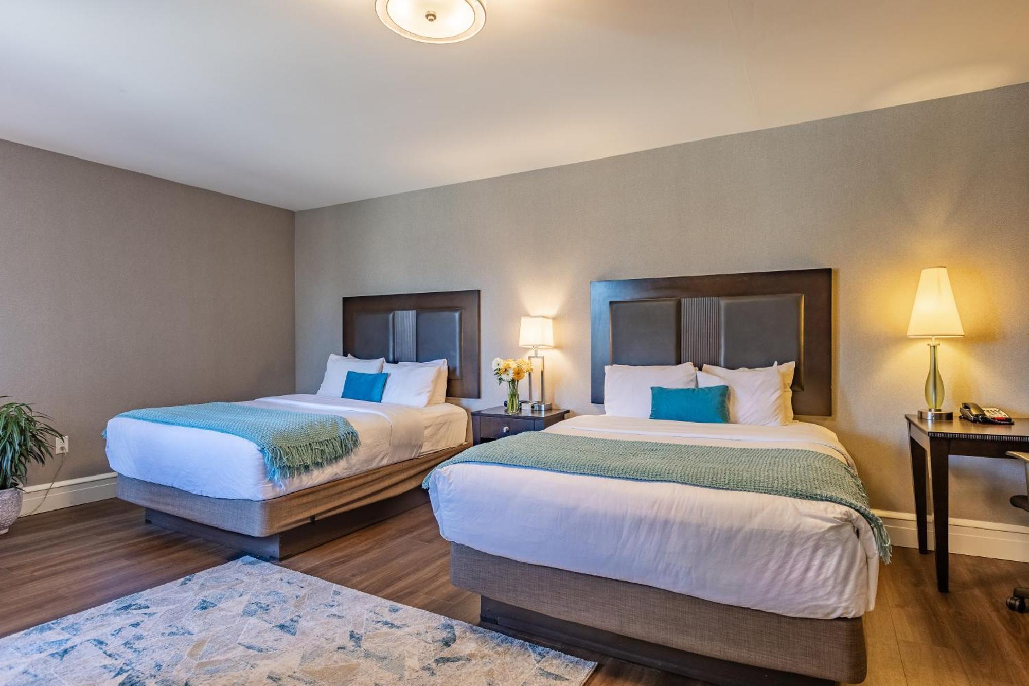 The Centennial Hotel Конкорд Экстерьер фото